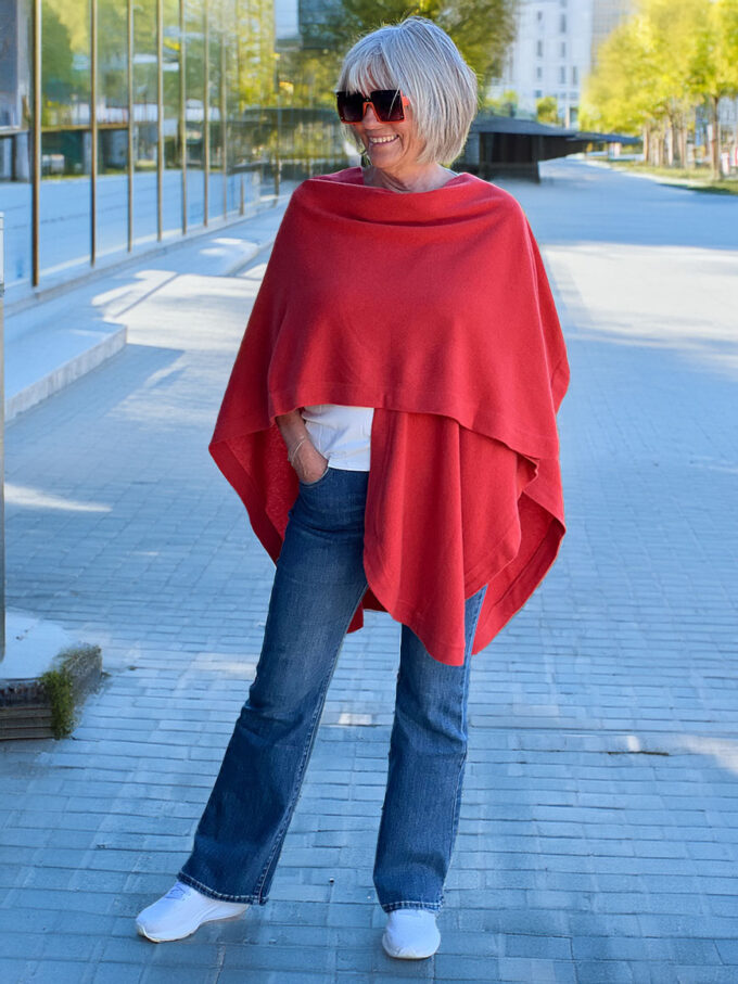 poncho4